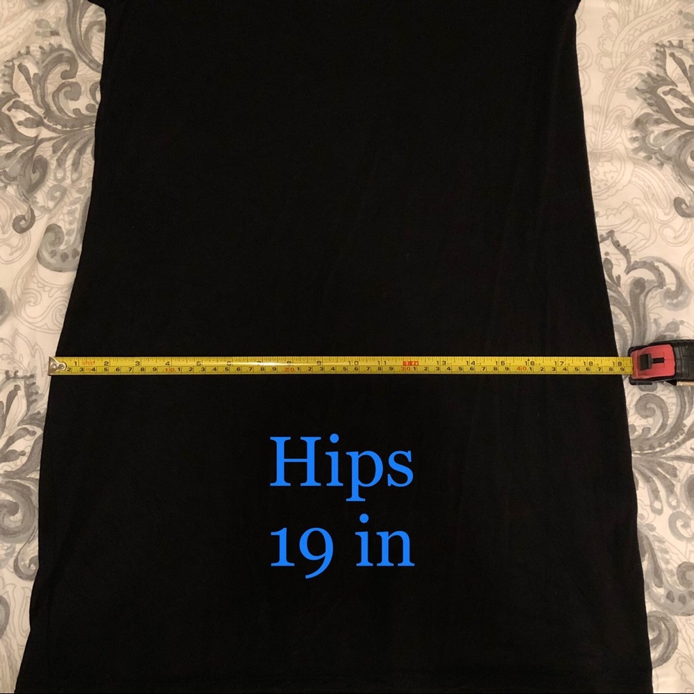 NWOT  (Boutique) Caralase Black T-Shirt Dress - Picture 6 of 7